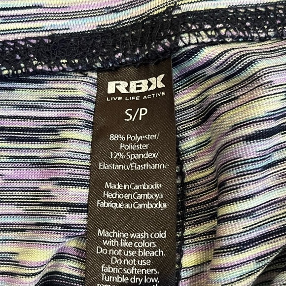 Lot of 3 Athletic Leggings - Picture 6 of 6